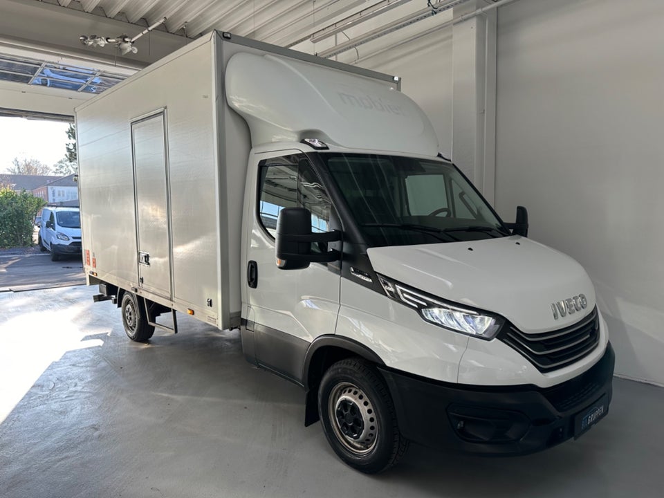 Iveco Daily 2,3 35S16 Alukasse m/lift AG8 2d