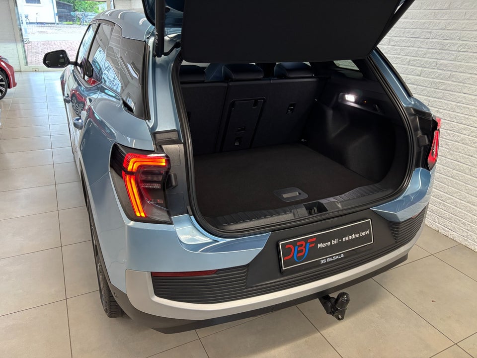 Ford Explorer 77 Premium Extended Range 5d