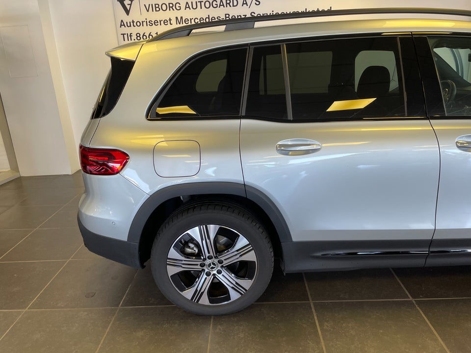 Mercedes EQB250+ Electric Art Advance Plus 5d