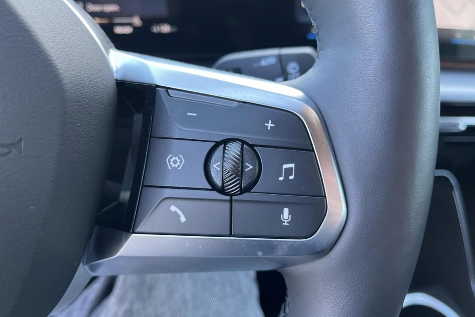 BMW iX1 eDrive20 M-Sport 5d