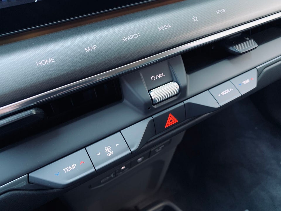 Kia EV9 76 Standard Range Upgrade RWD 7prs 5d