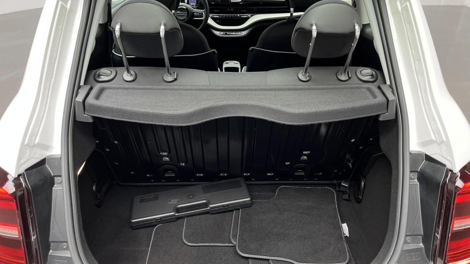 Fiat 500e 24 Action 3d