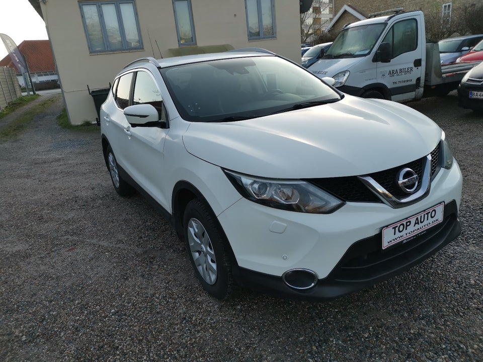 Nissan Qashqai 1,2 Dig-T 115 N-Tec 5d