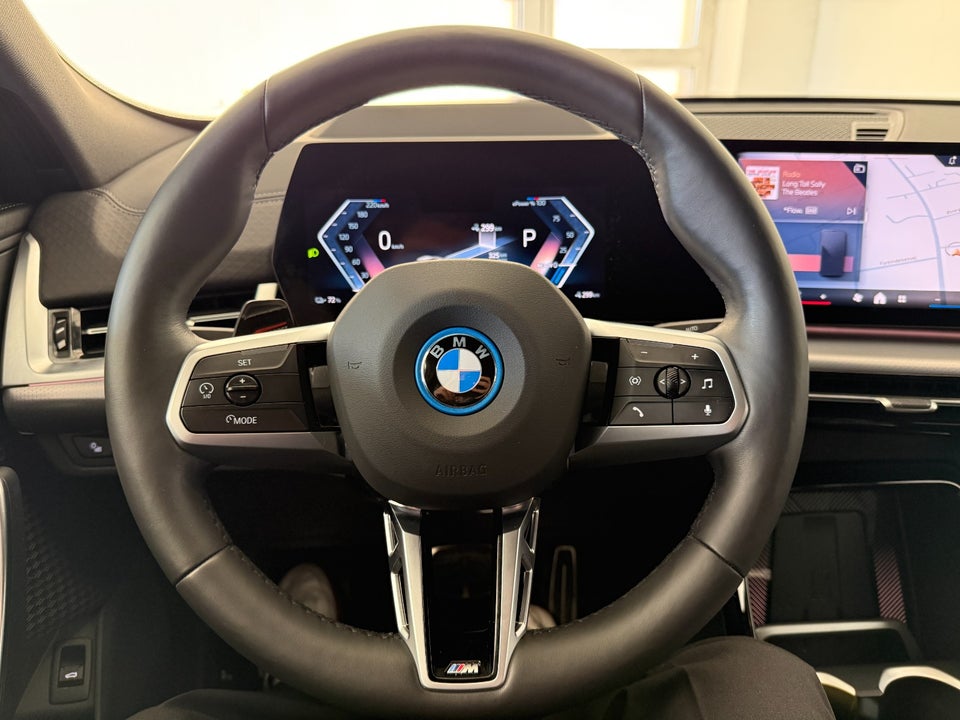 BMW iX2 xDrive30 M-Sport 5d