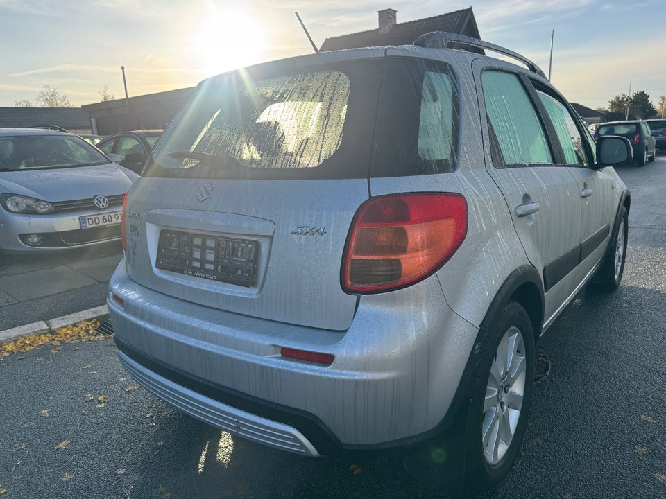 Suzuki SX4 1,6 GL 5d