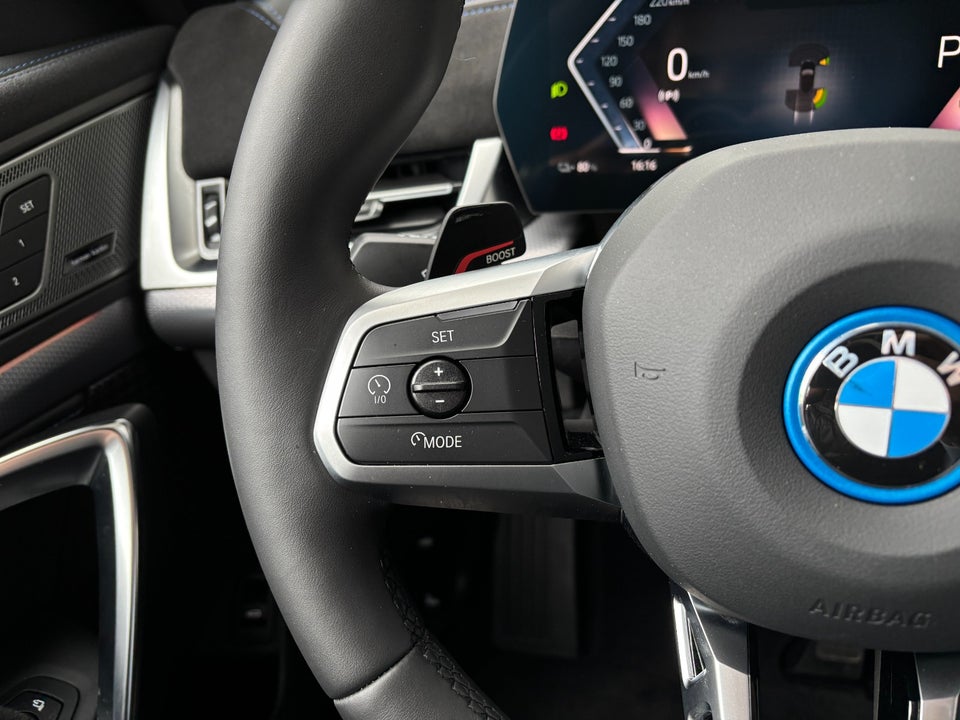 BMW iX2 eDrive20 Fully Charged M-Sport 5d