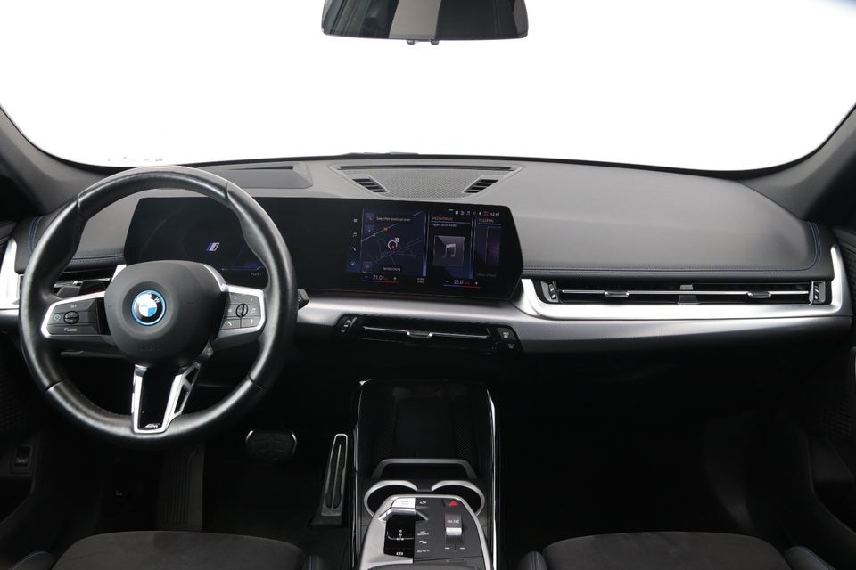 BMW iX1 xDrive30 M-Sport 5d