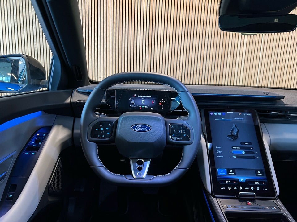 Ford Capri 79 Premium Extended Range AWD 5d