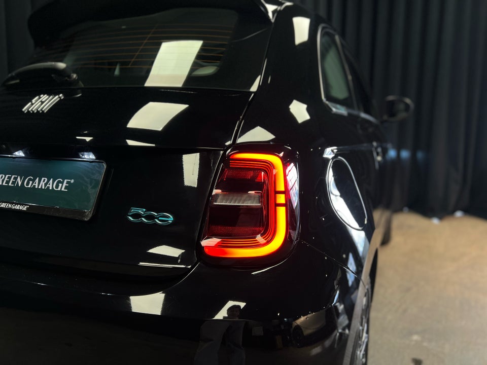 Fiat 500e 42 la Prima by Bocelli 3d