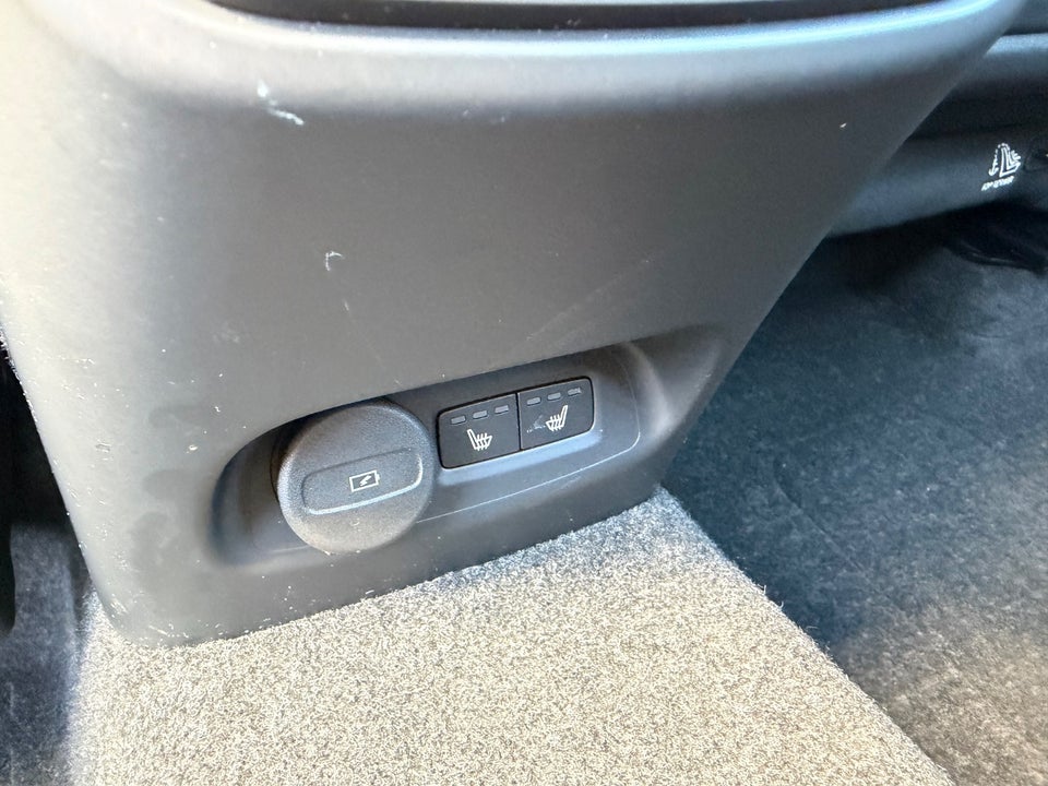 Volvo C40 P6 ReCharge Plus 5d