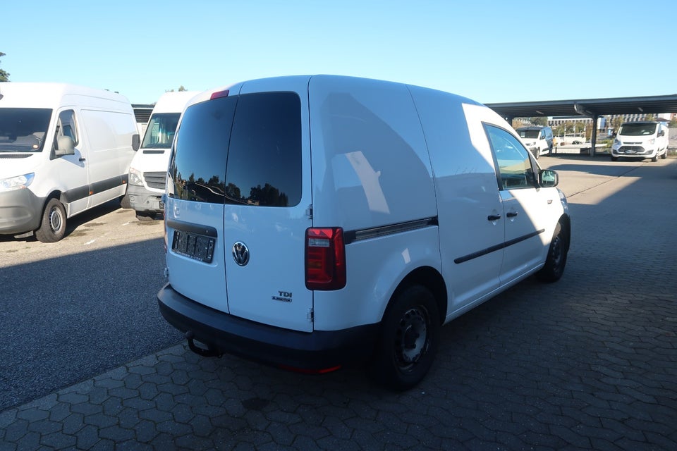 VW Caddy 2,0 TDi 102 BlueMotion Van 4d