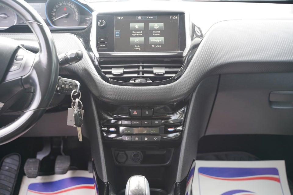 Peugeot 2008 1,6 BlueHDi 100 Allure 5d