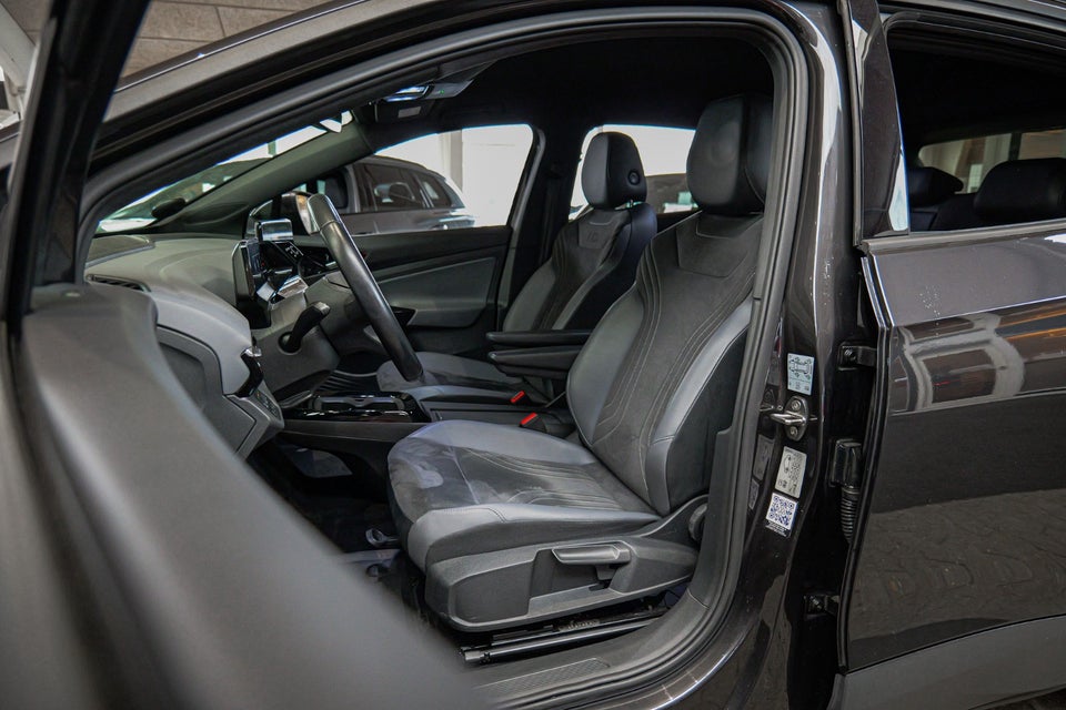 VW ID.4 77 1ST Pro Performance 5d