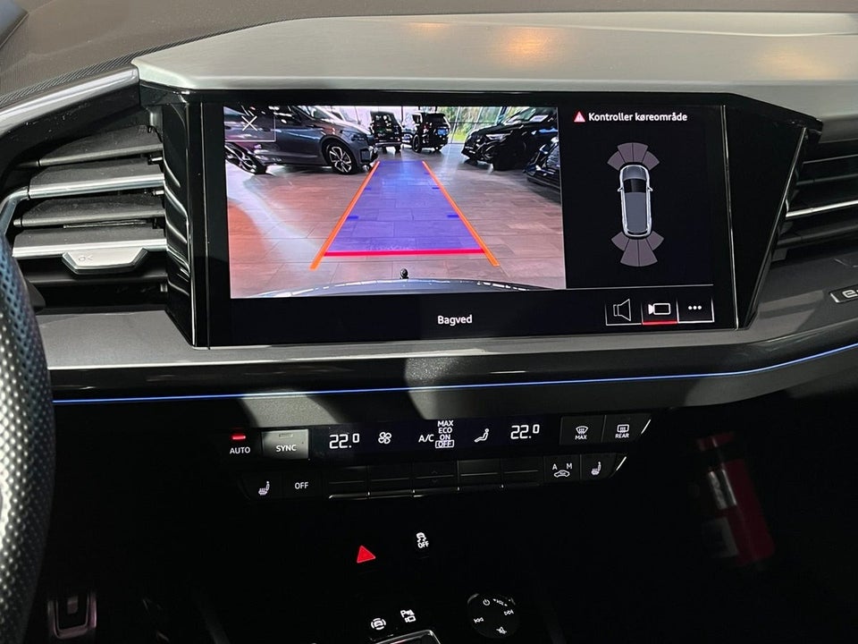 Audi Q4 e-tron 45 S-line 5d