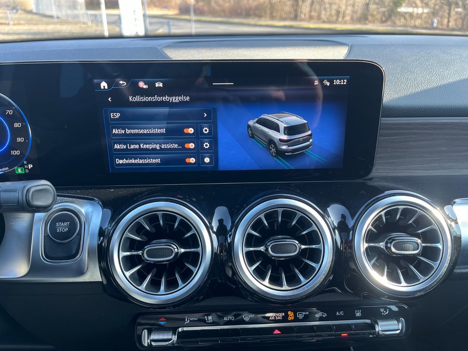 Mercedes EQB250+ Progressive 5d