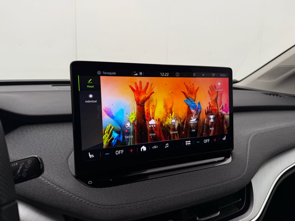 Skoda Enyaq 80 iV Loft 5d