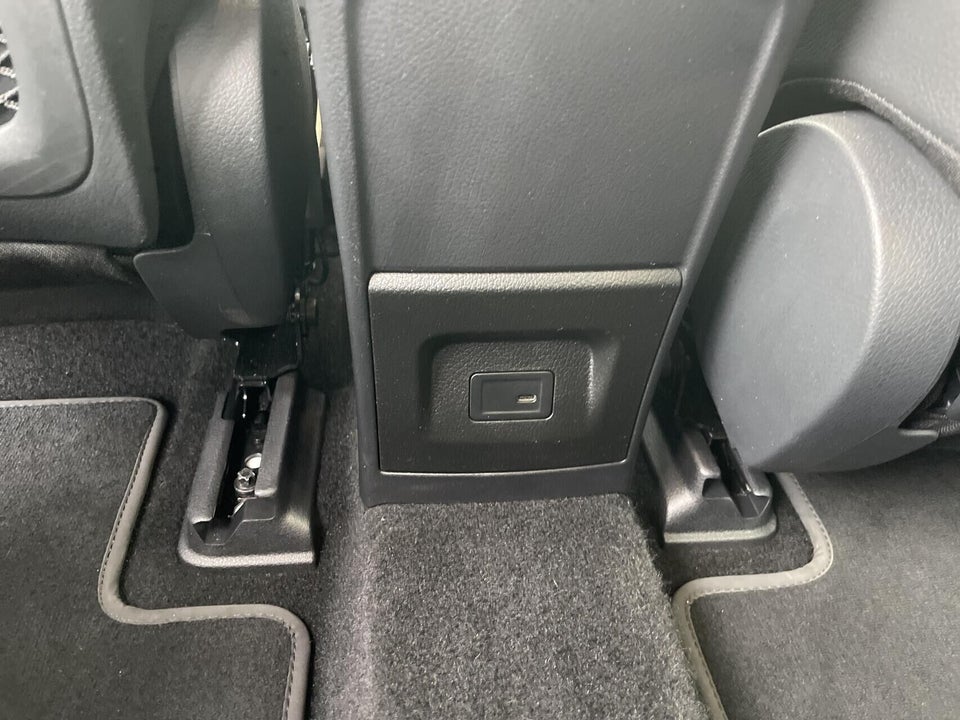 Mercedes EQA250 Progressive 5d