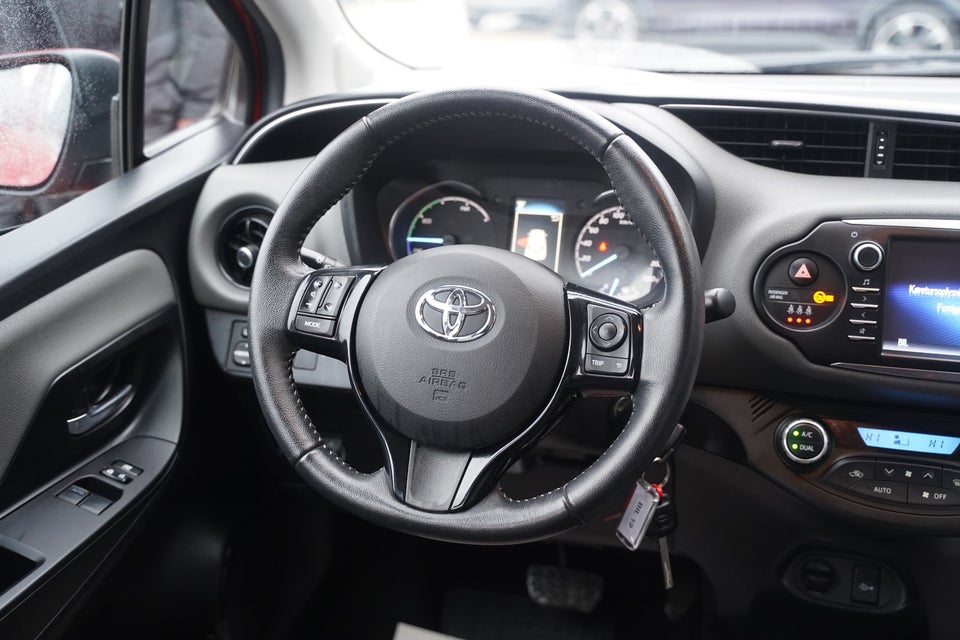 Toyota Yaris 1,5 Hybrid H2 e-CVT 5d