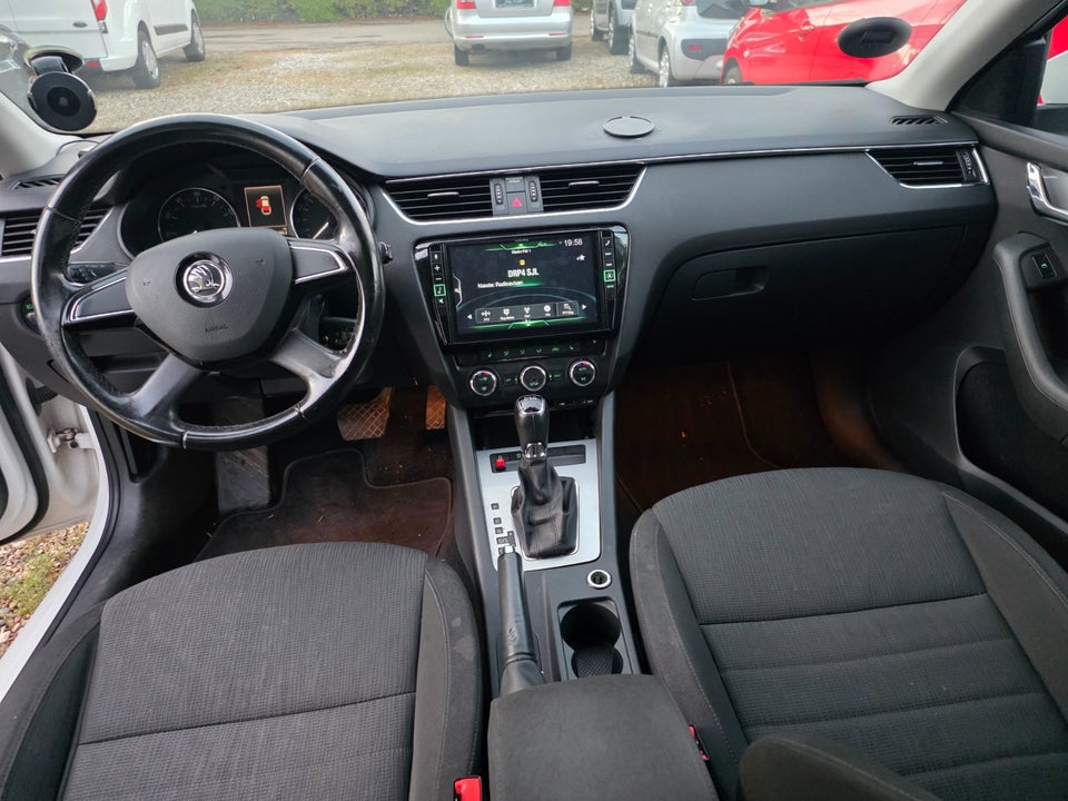 Skoda Octavia 1,8 TSi 180 Elegance DSG 5d