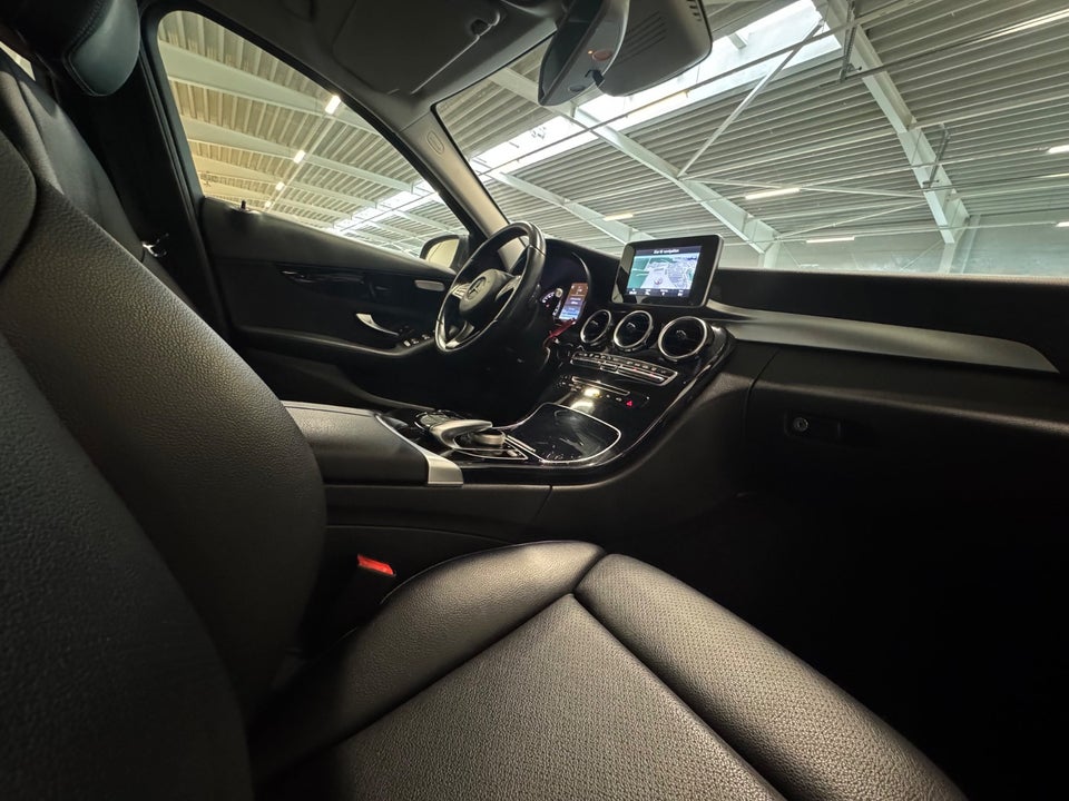 Mercedes C200 2,0 Exclusive aut. 4d