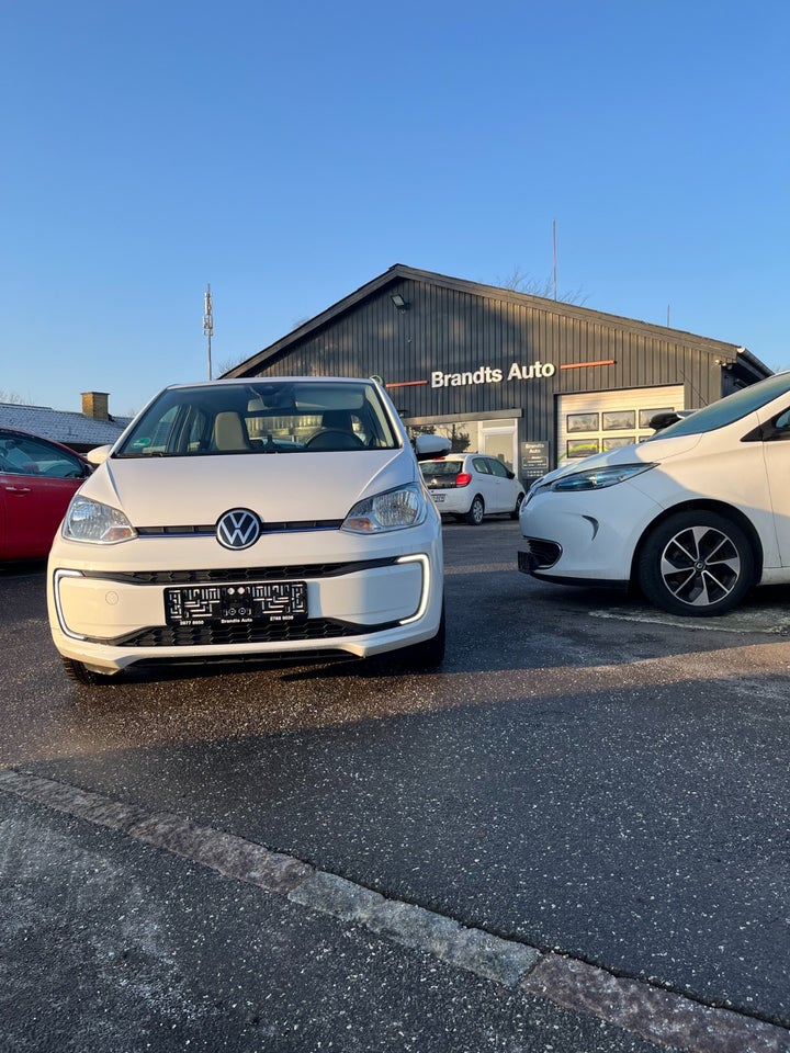 VW e-Up! Style 5d