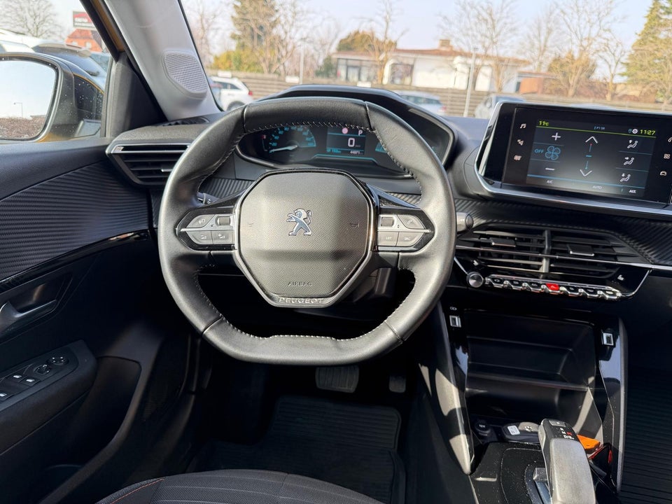 Peugeot e-208 50 Active 5d