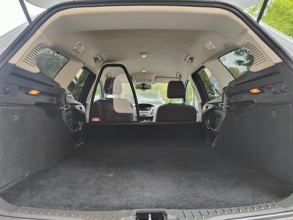 Ford Focus 1,5 TDCi 120 Titanium stc. Van 5d