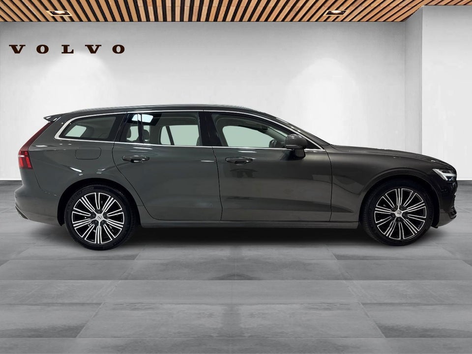 Volvo V60 2,0 B4 197 Inscription aut. 5d