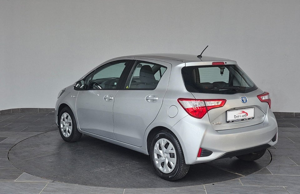 Toyota Yaris 1,5 Hybrid H2 e-CVT 5d