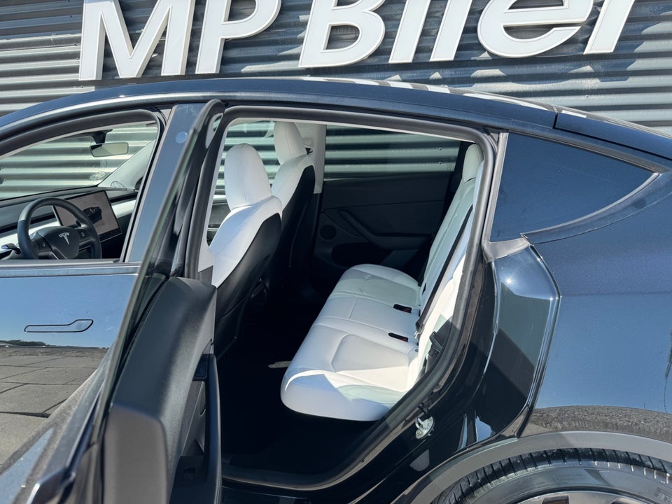 Tesla Model Y Performance AWD 5d