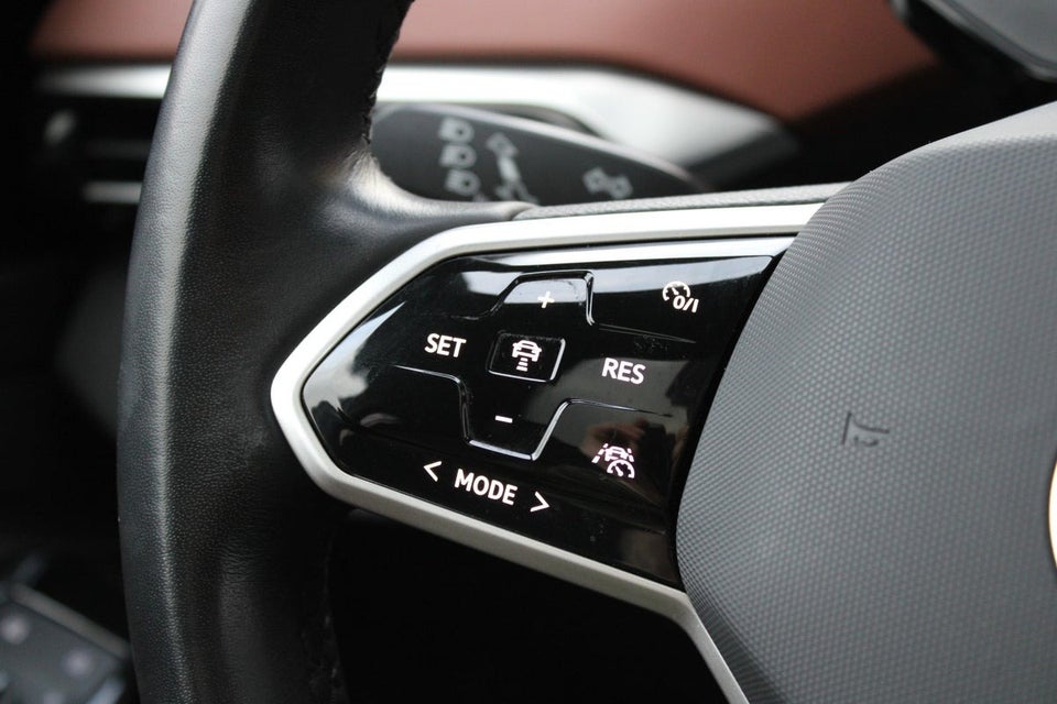 VW ID.4 77 Pro Performance Tech 5d