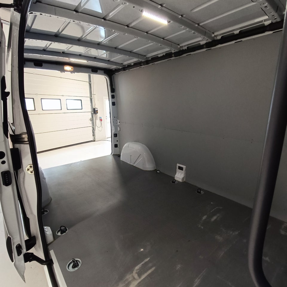 Mercedes Sprinter 211 2,0 CDi A2 Kassevogn aut. FWD