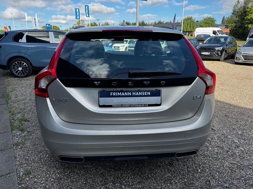 Volvo V60 2,0 D4 190 Momentum aut. 5d