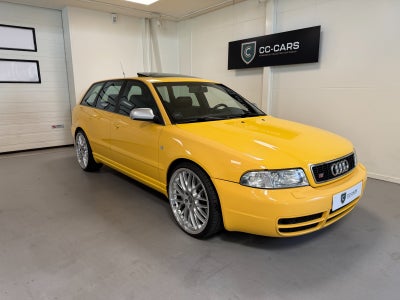 Audi S4 2,7 Avant quattro 5d