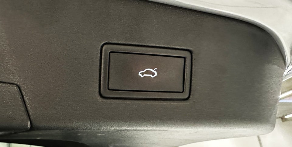 VW ID.4 77 Pro Performance Tech 5d