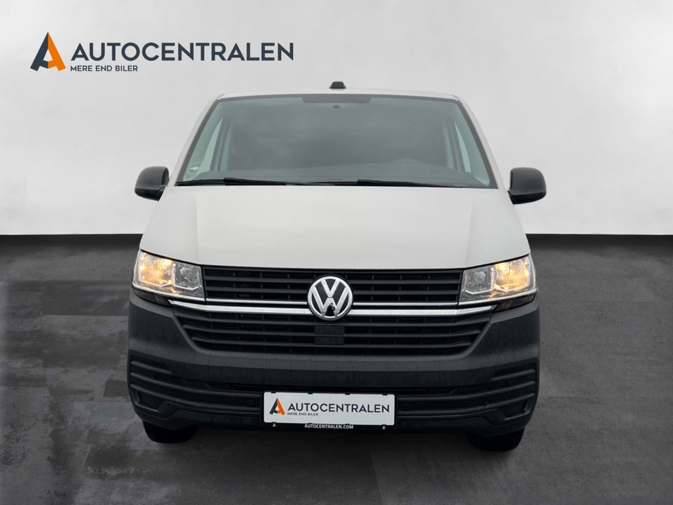 VW Transporter 2,0 TDi 150 Kassevogn DSG kort