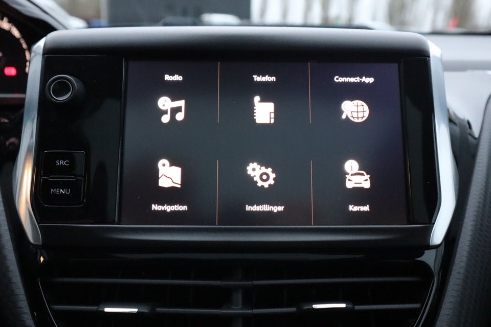 Peugeot 2008 1,5 BlueHDi 100 Allure Sky 5d