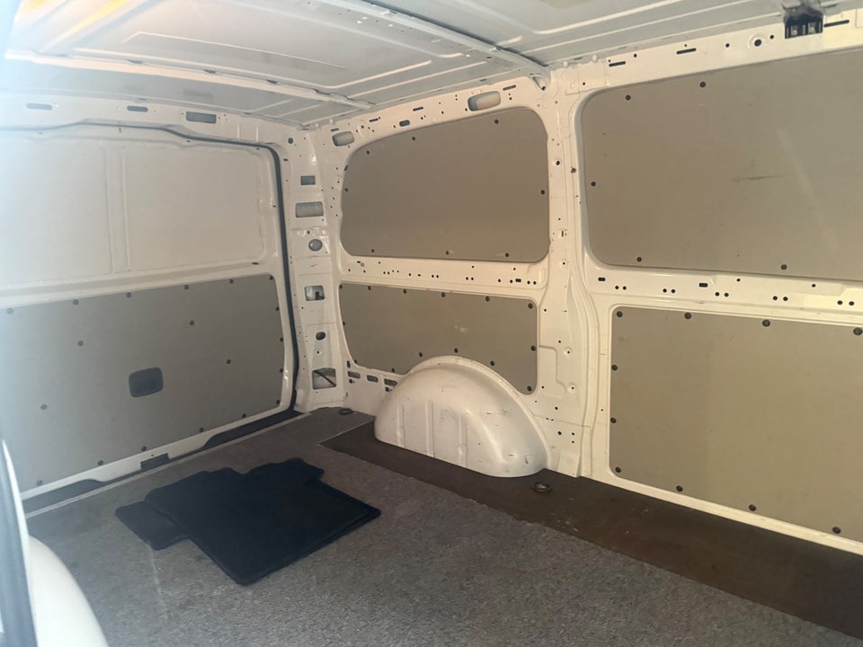 Mercedes Vito 110 2,2 CDi Standard L 4d