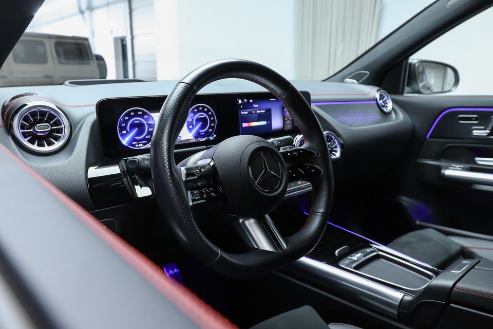 Mercedes EQA350 AMG Line Premium 4Matic 5d