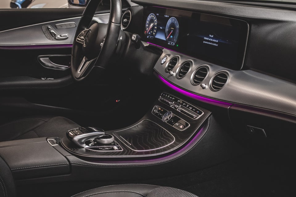 Mercedes E300 de 2,0 Advantage stc. aut. 5d