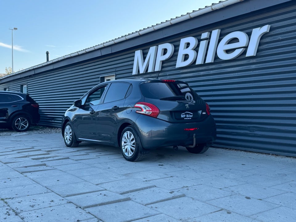 Peugeot 208 1,0 VTi Active 5d