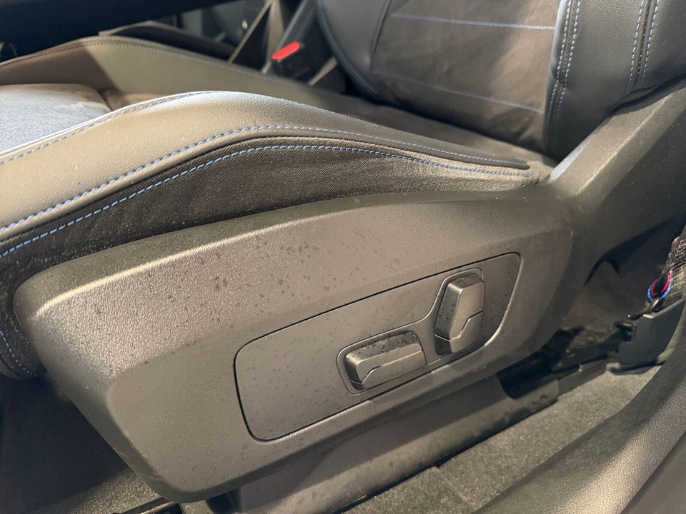 BMW iX2 eDrive20 M-Sport Pro 5d