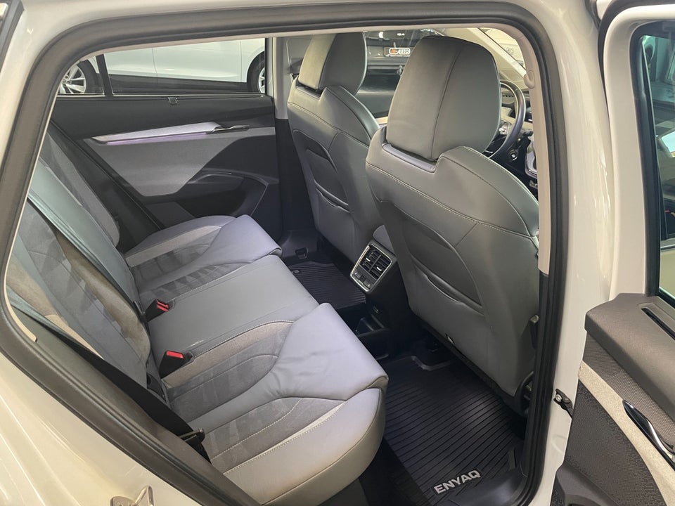 Skoda Enyaq 80 iV Lounge 5d