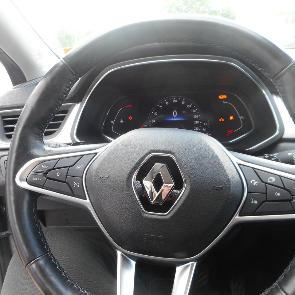 Renault Captur 1,3 TCe 130 Intens EDC 5d
