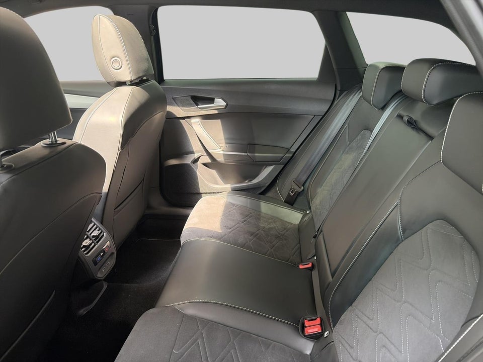 Seat Leon 1,4 eHybrid Xcellence Sportstourer DSG 5d