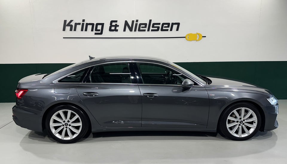 Audi A6 50 TFSi e S-line quattro S-tr. 4d