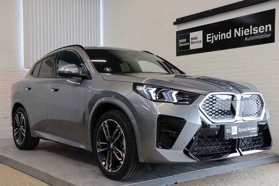 BMW iX2 eDrive20 M-Sport Premium 5d