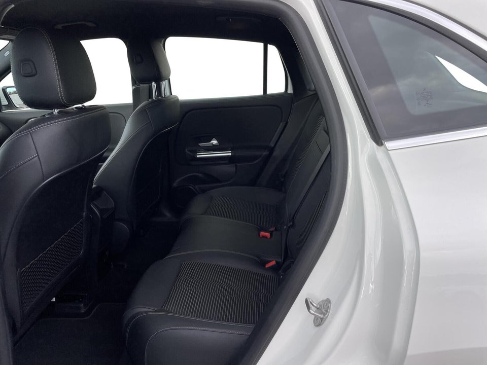 Mercedes EQA250 Progressive 5d