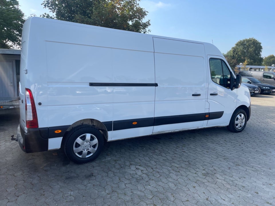 Nissan NV400 2,3 dCi 170 L3H2 Working Star