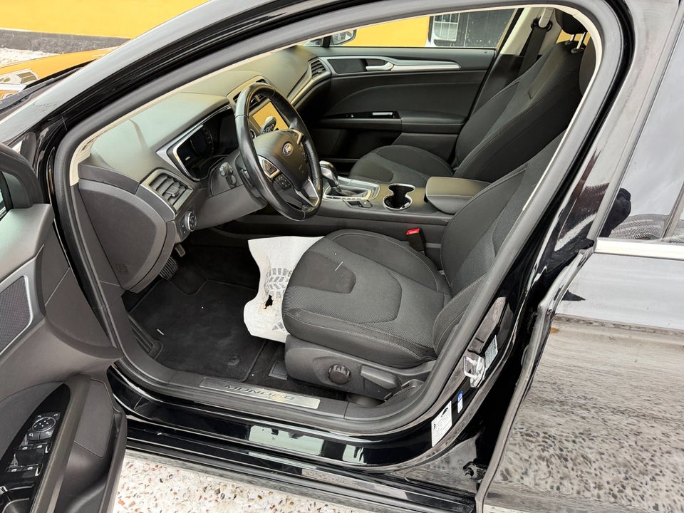 Ford Mondeo 2,0 TDCi 150 Titanium aut. 5d